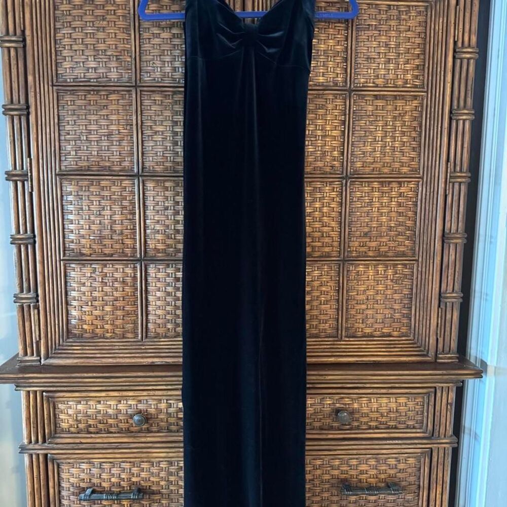 Hugo Buscati Women's Long Black Dress